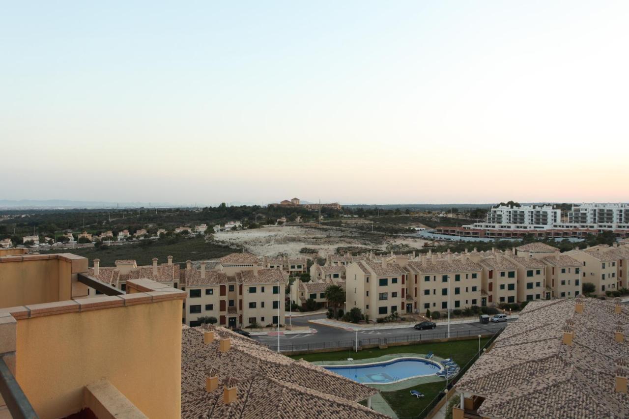 Apartamentos Lomas De Campoamor Bagian luar foto