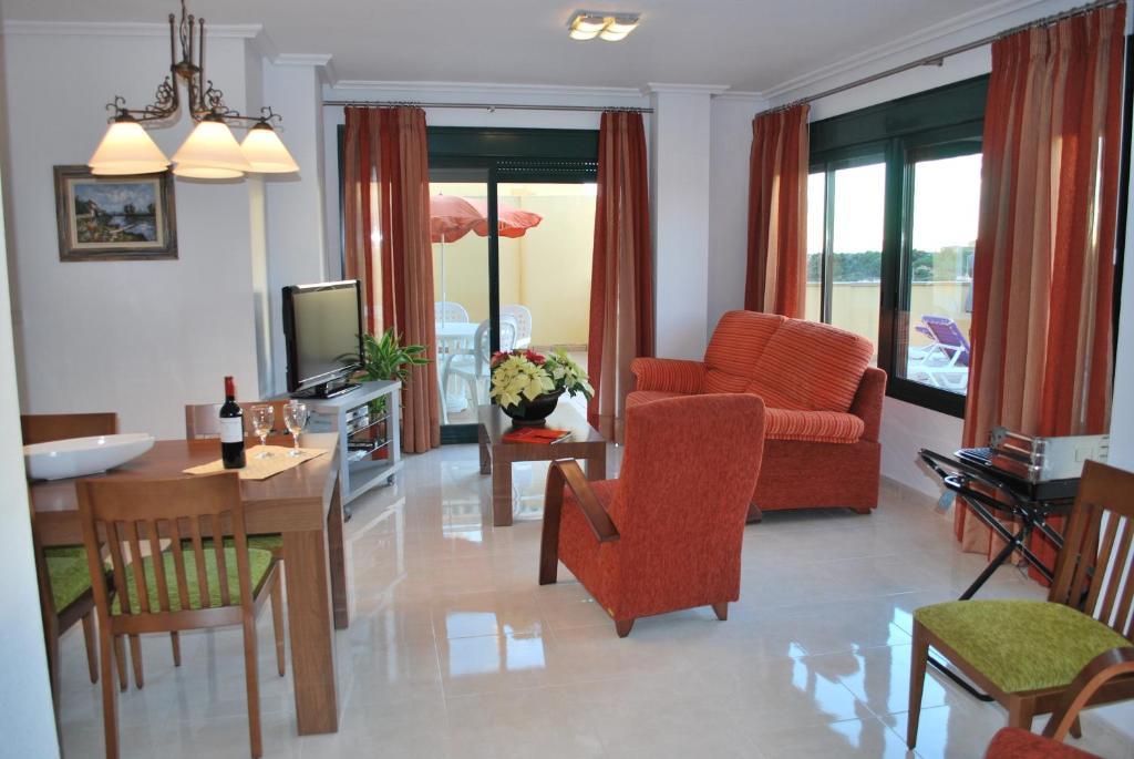 Apartamentos Lomas De Campoamor Bagian luar foto
